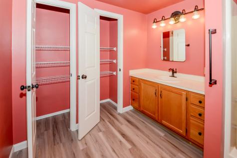 246 Tiger Hill Road Oxford ME 04270