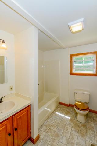246 Tiger Hill Road Oxford ME 04270