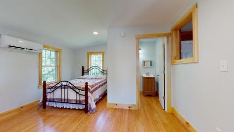 567 W Elm Street Yarmouth ME 04096