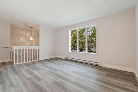 98 Regan Lane Portland ME 04103