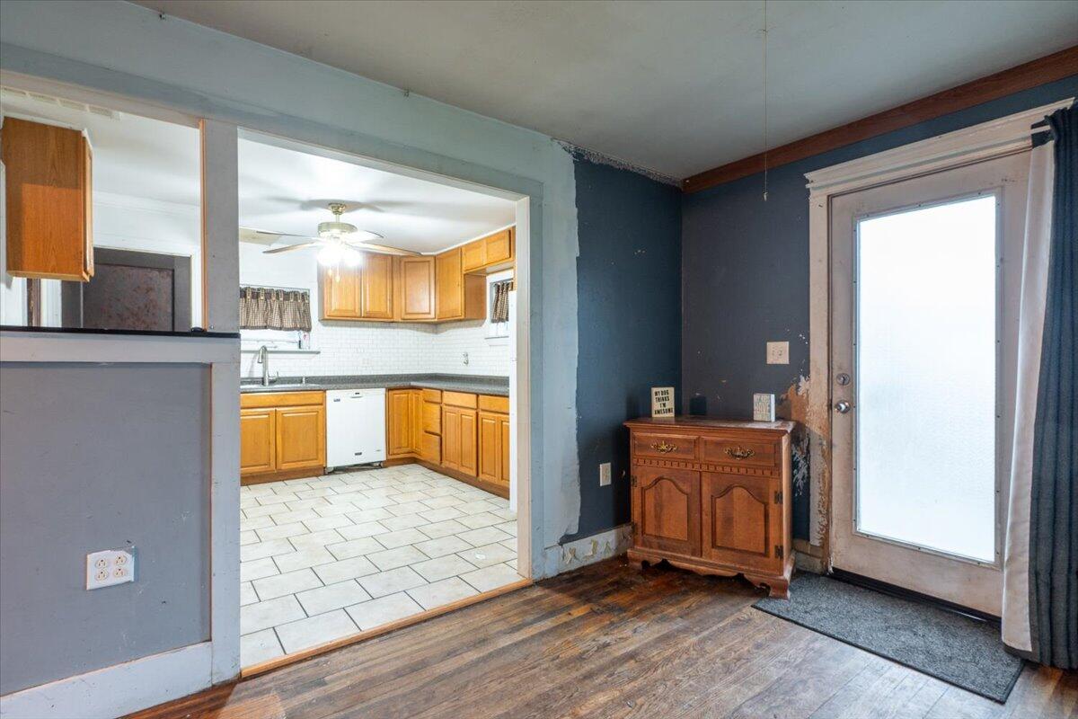 16 Hill Street Rockland ME 04841