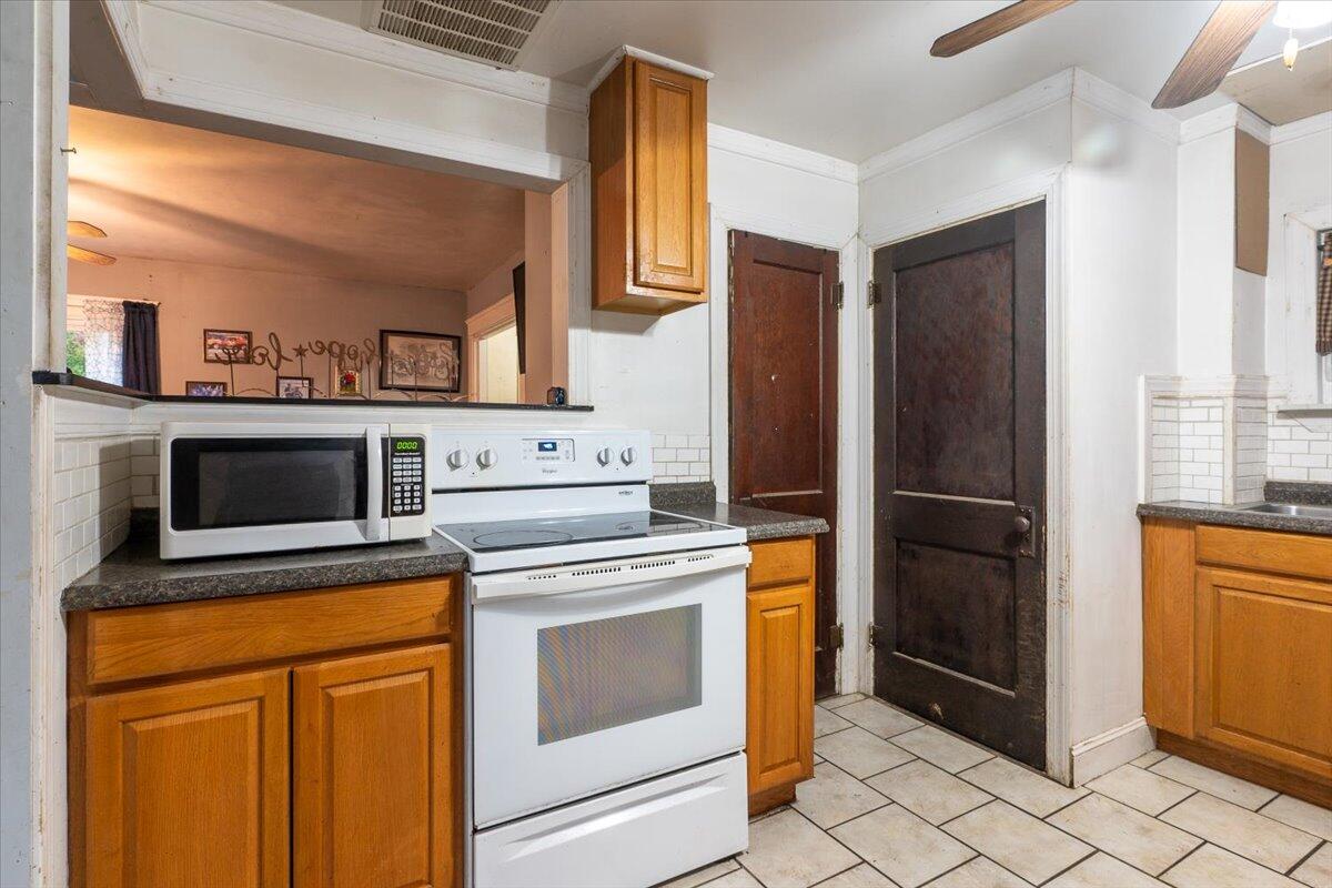 16 Hill Street Rockland ME 04841