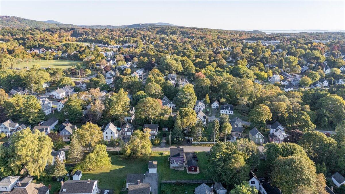 16 Hill Street Rockland ME 04841