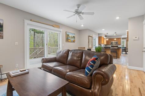20 Ledgewood Drive Portland ME 04105