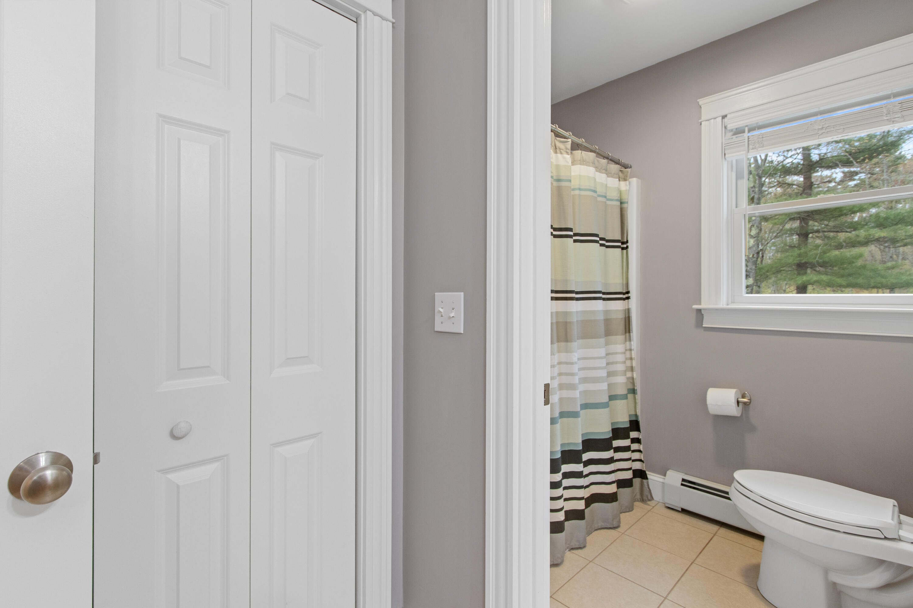 20 Ledgewood Drive Portland ME 04105