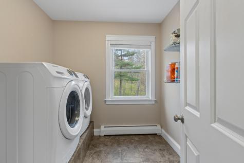 20 Ledgewood Drive Portland ME 04105