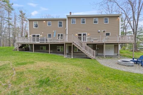 20 Ledgewood Drive Portland ME 04105