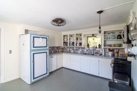 25 Summer Street Hampden ME 04444