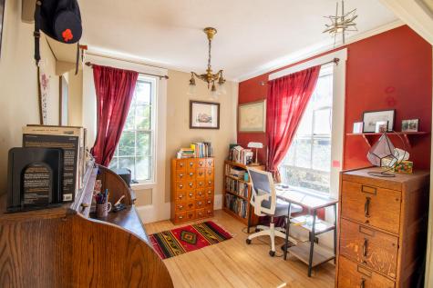 25 Summer Street Hampden ME 04444