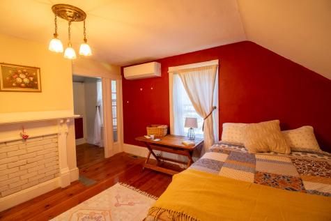 25 Summer Street Hampden ME 04444