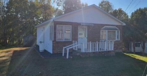 43 Pooler Avenue Skowhegan ME 04976