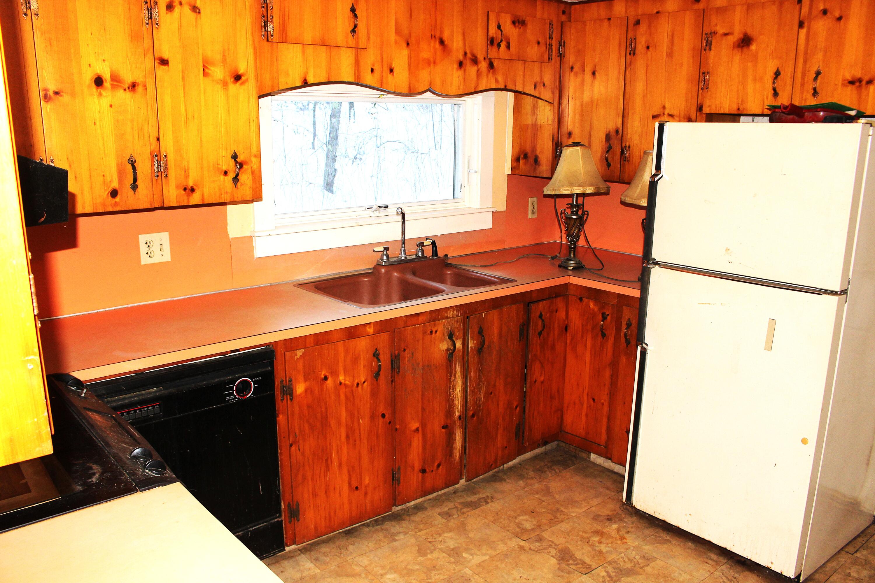 810 Rockland Street Rockport ME 04856