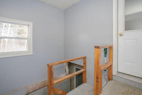 127 Meadow Lane Farmington ME 04938