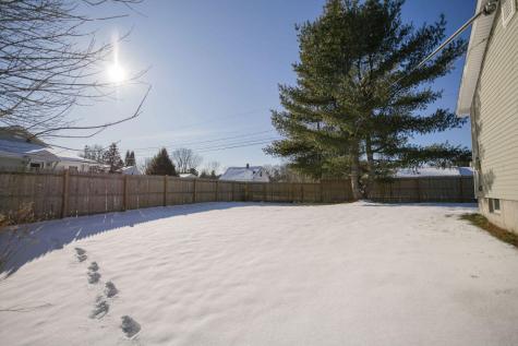 127 Meadow Lane Farmington ME 04938