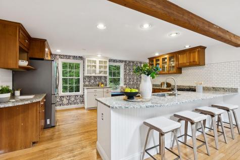 43 Lakeside Drive Falmouth ME 04105