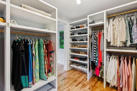 43 Lakeside Drive Falmouth ME 04105