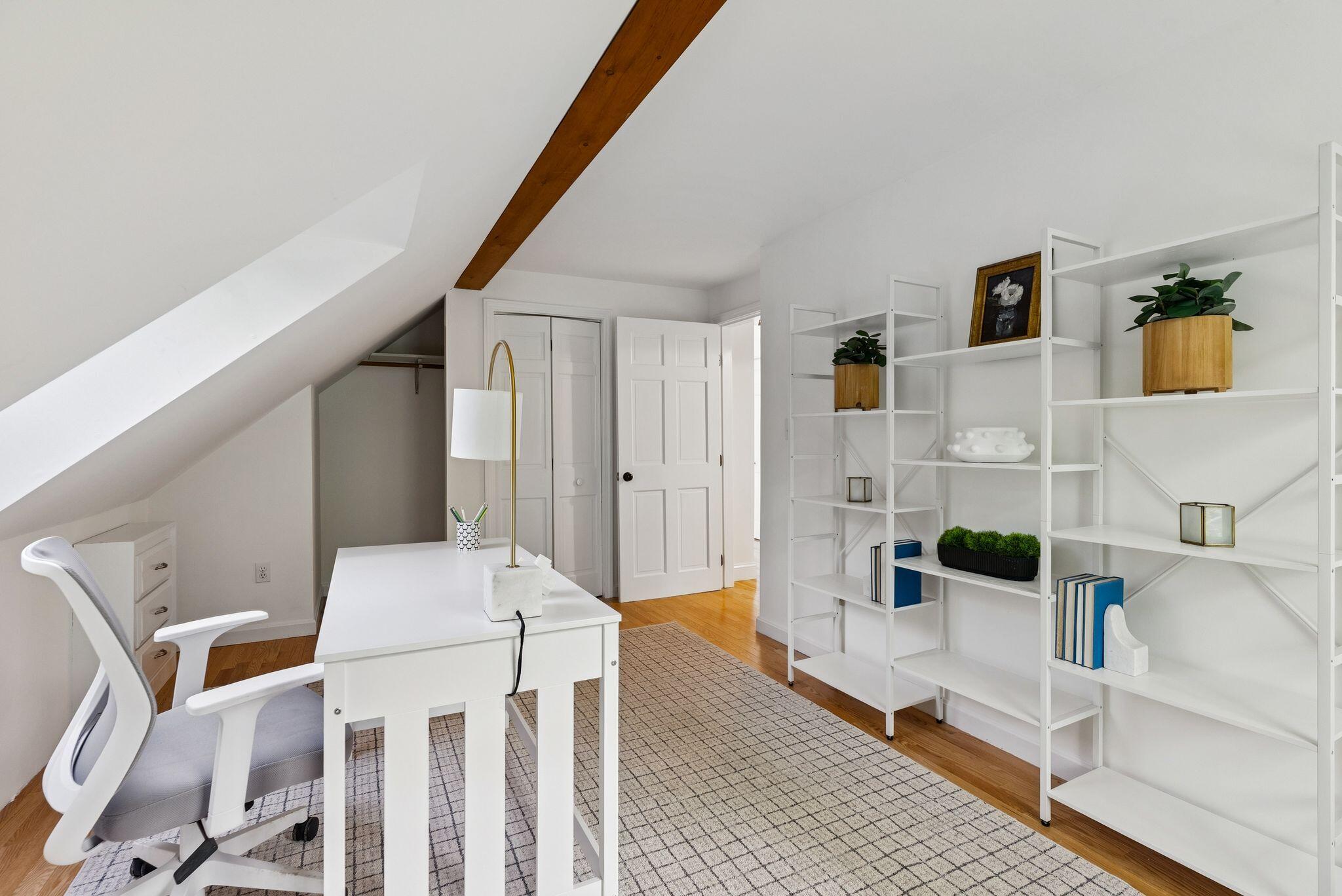 43 Lakeside Drive Falmouth ME 04105