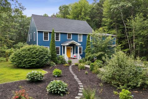 43 Lakeside Drive Falmouth ME 04105