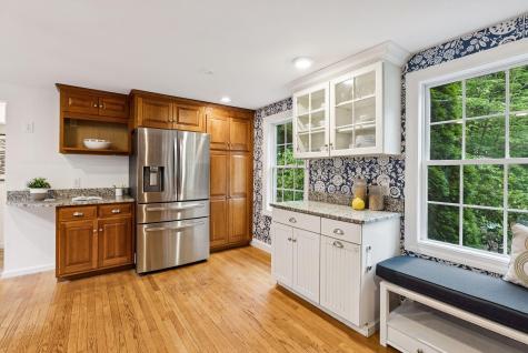 43 Lakeside Drive Falmouth ME 04105