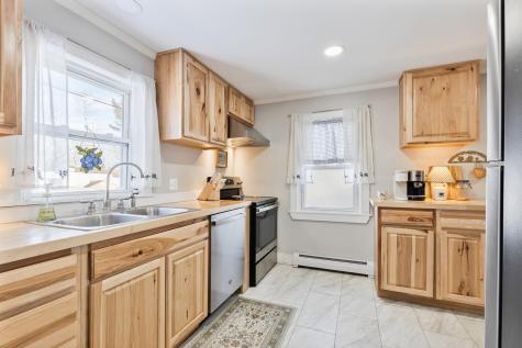 9 Malta Street Augusta ME 04330