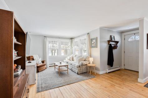 9 Malta Street Augusta ME 04330