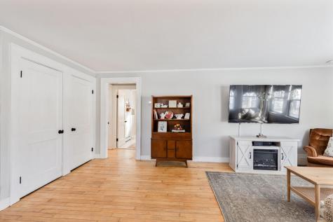 9 Malta Street Augusta ME 04330