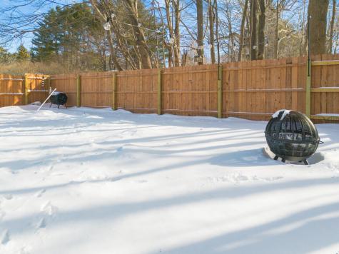 9 Malta Street Augusta ME 04330