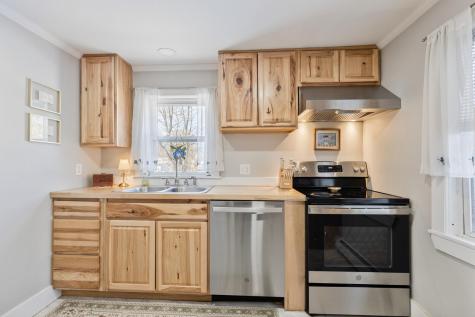 9 Malta Street Augusta ME 04330