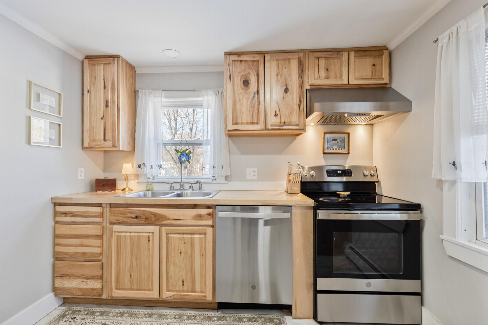 9 Malta Street Augusta ME 04330