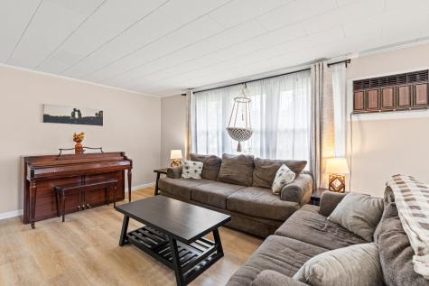 9 David Street Lisbon ME 04252