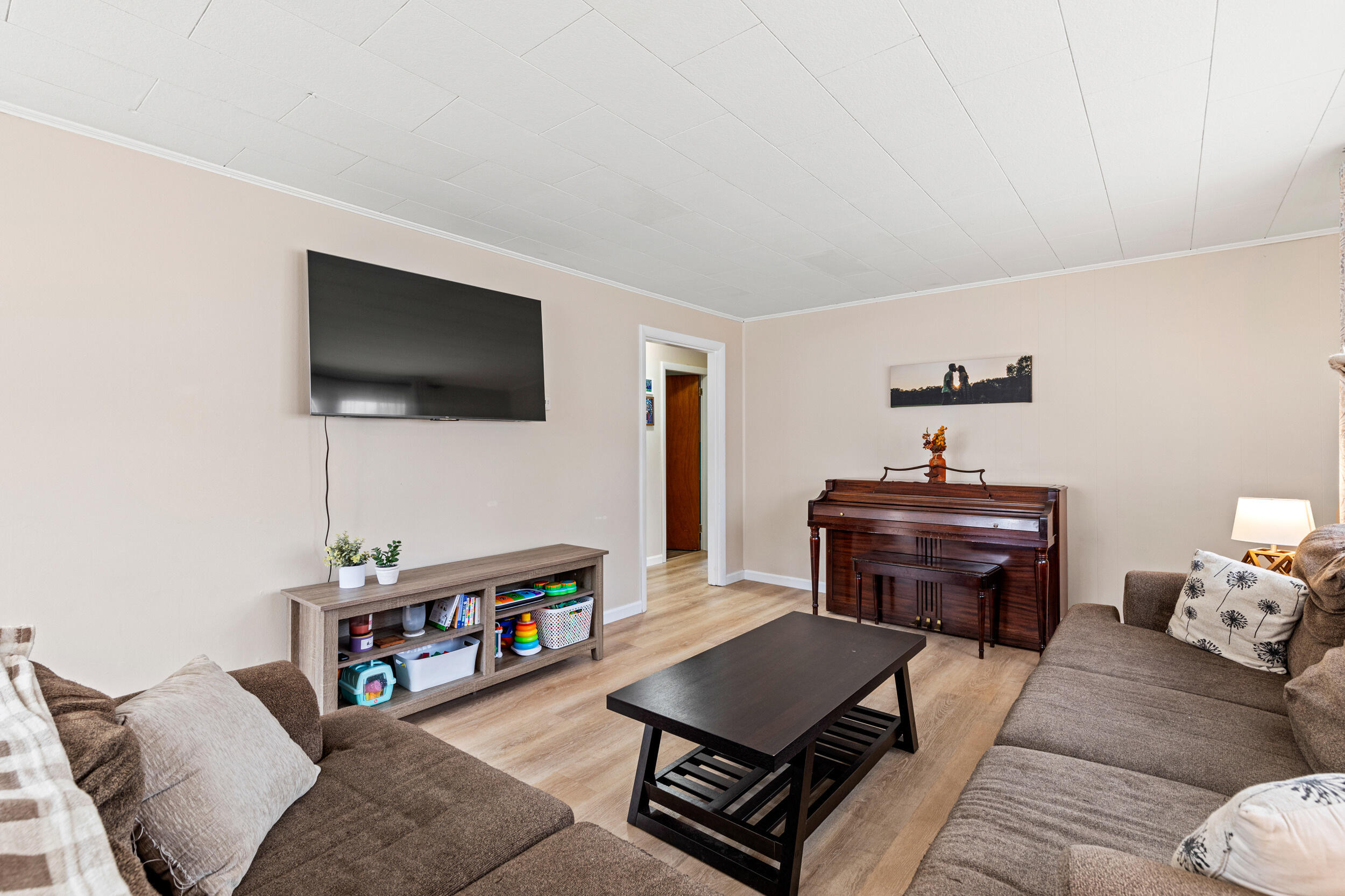 9 David Street Lisbon ME 04252