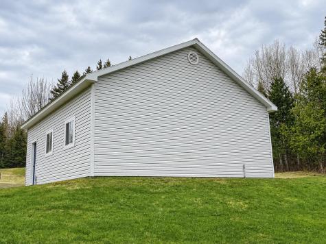 134 Mcdonald Road Castle Hill ME 04757