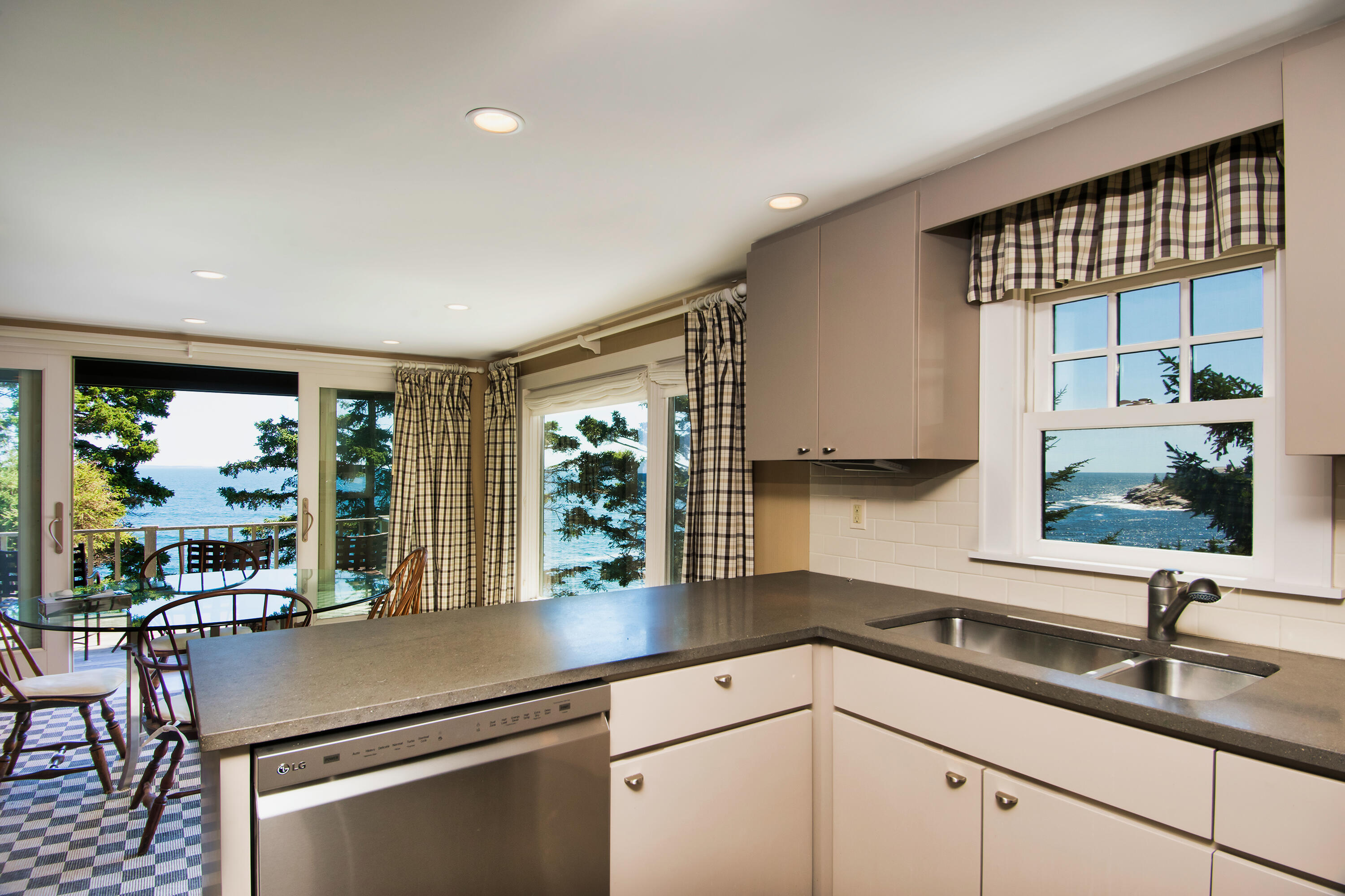 41 Sandpiper Lane Bristol ME 04539