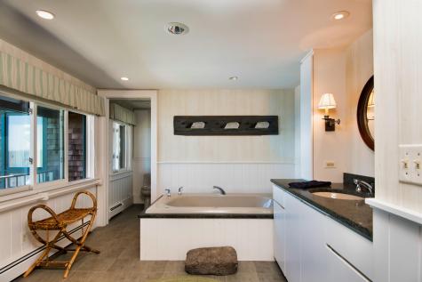 41 Sandpiper Lane Bristol ME 04539