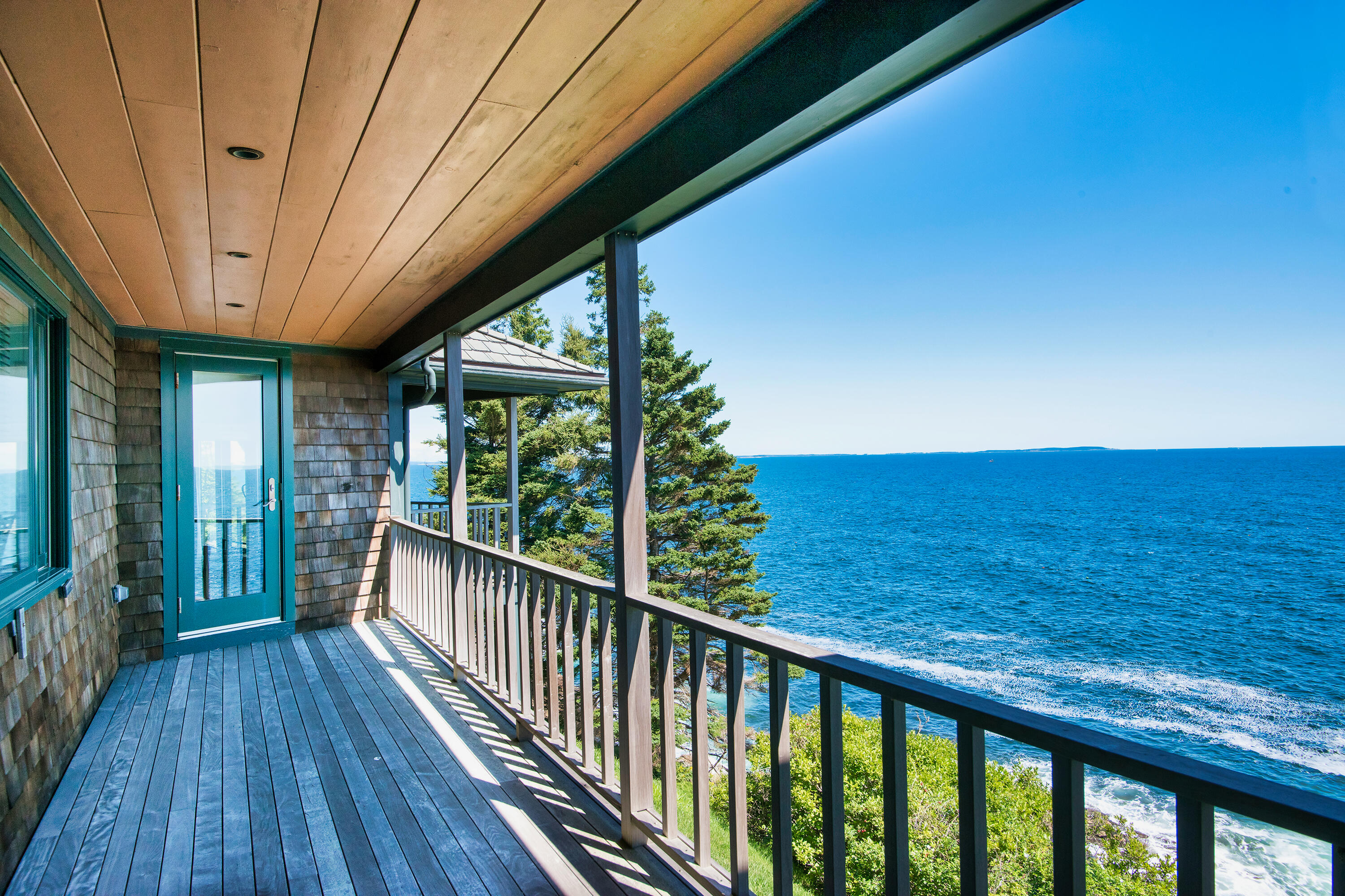 41 Sandpiper Lane Bristol ME 04539