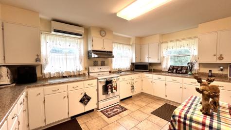 9 Gould Avenue Dexter ME 04930