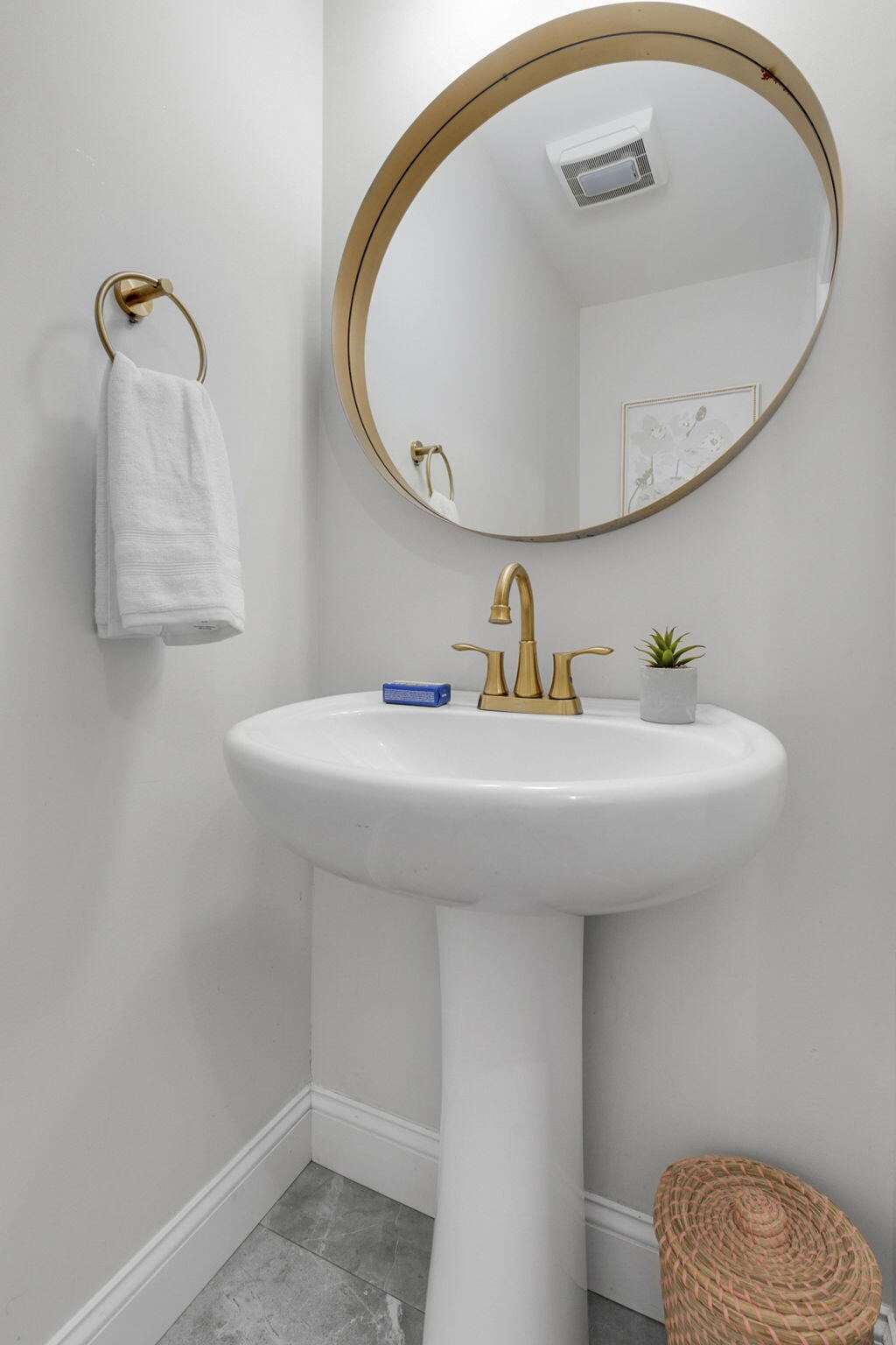 6 Harvest Drive Falmouth ME 04105