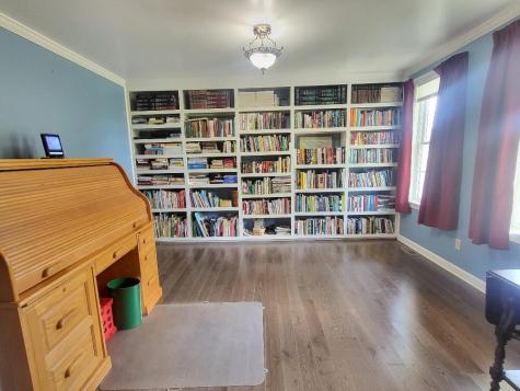 108 West Road Chesterville ME 04938