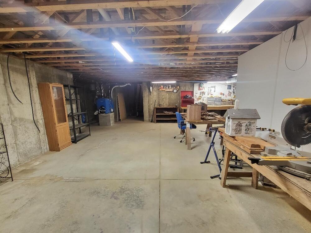 108 West Road Chesterville ME 04938