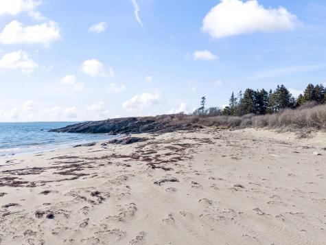 27 Seacrest Circle Phippsburg ME 04562