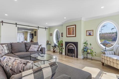 27 Seacrest Circle Phippsburg ME 04562