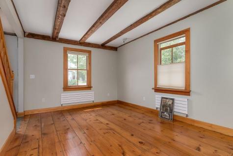 1 Swan Street Kennebunk ME 04043