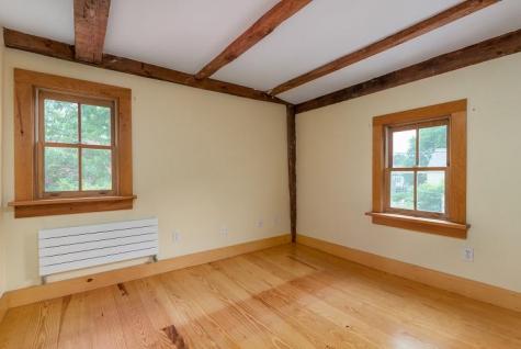 1 Swan Street Kennebunk ME 04043