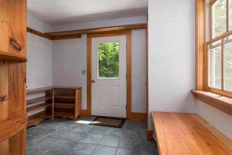 1 Swan Street Kennebunk ME 04043