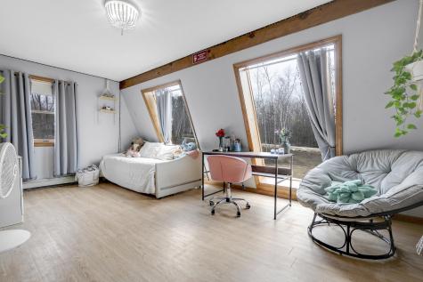 68 Chapman Road Harrison ME 04040