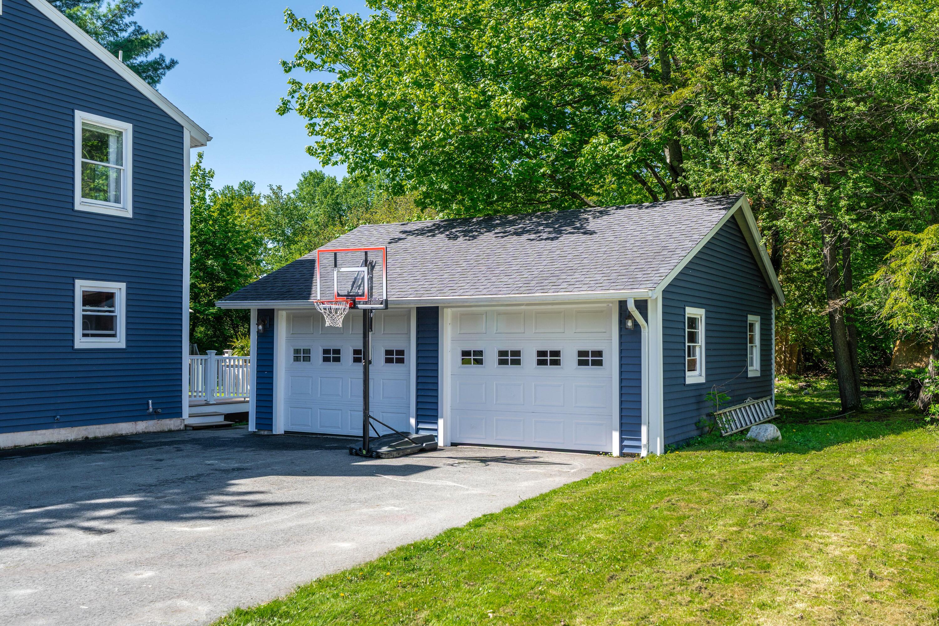 19 Hamlin Road Falmouth ME 04105
