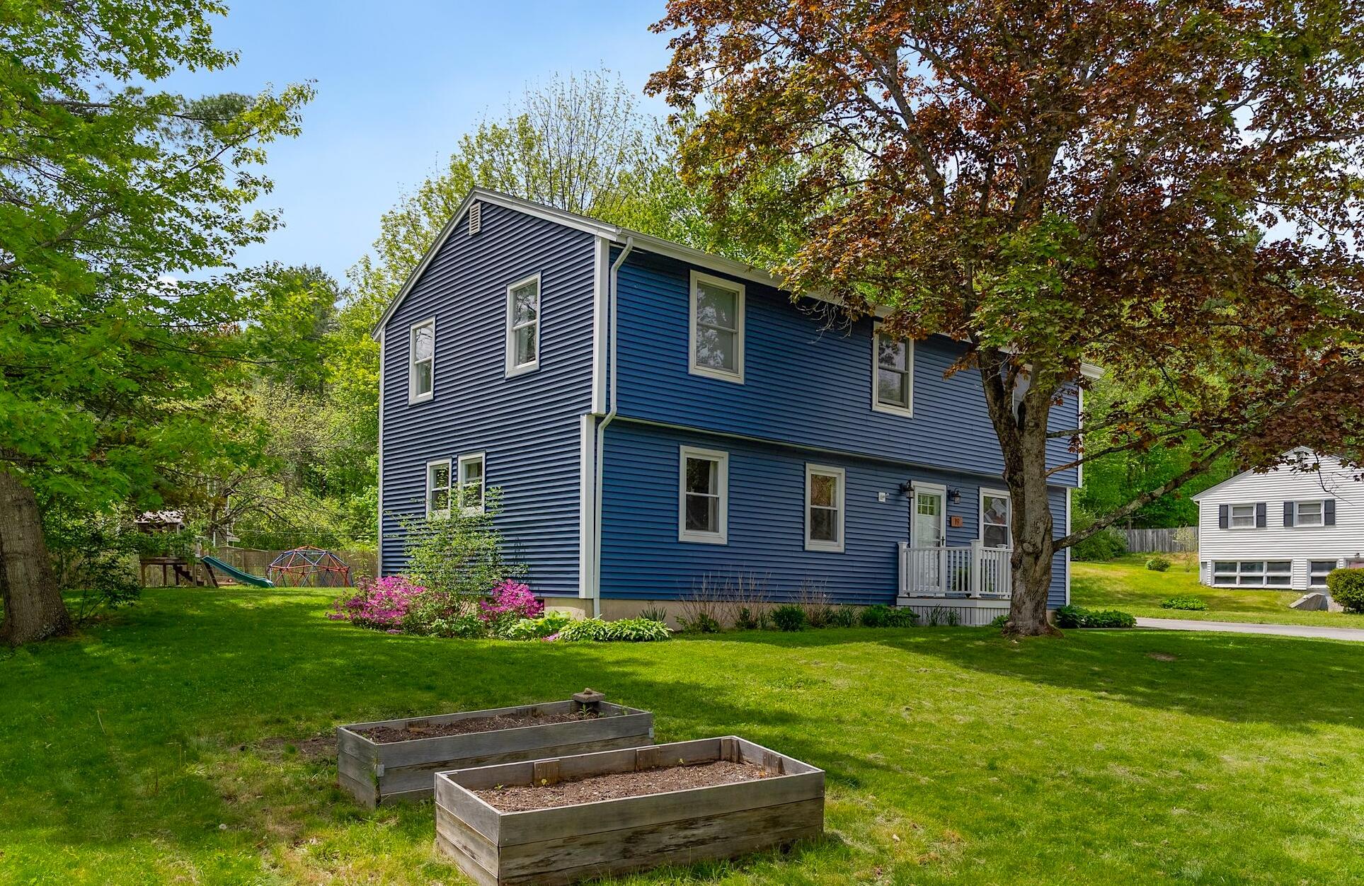 19 Hamlin Road Falmouth ME 04105