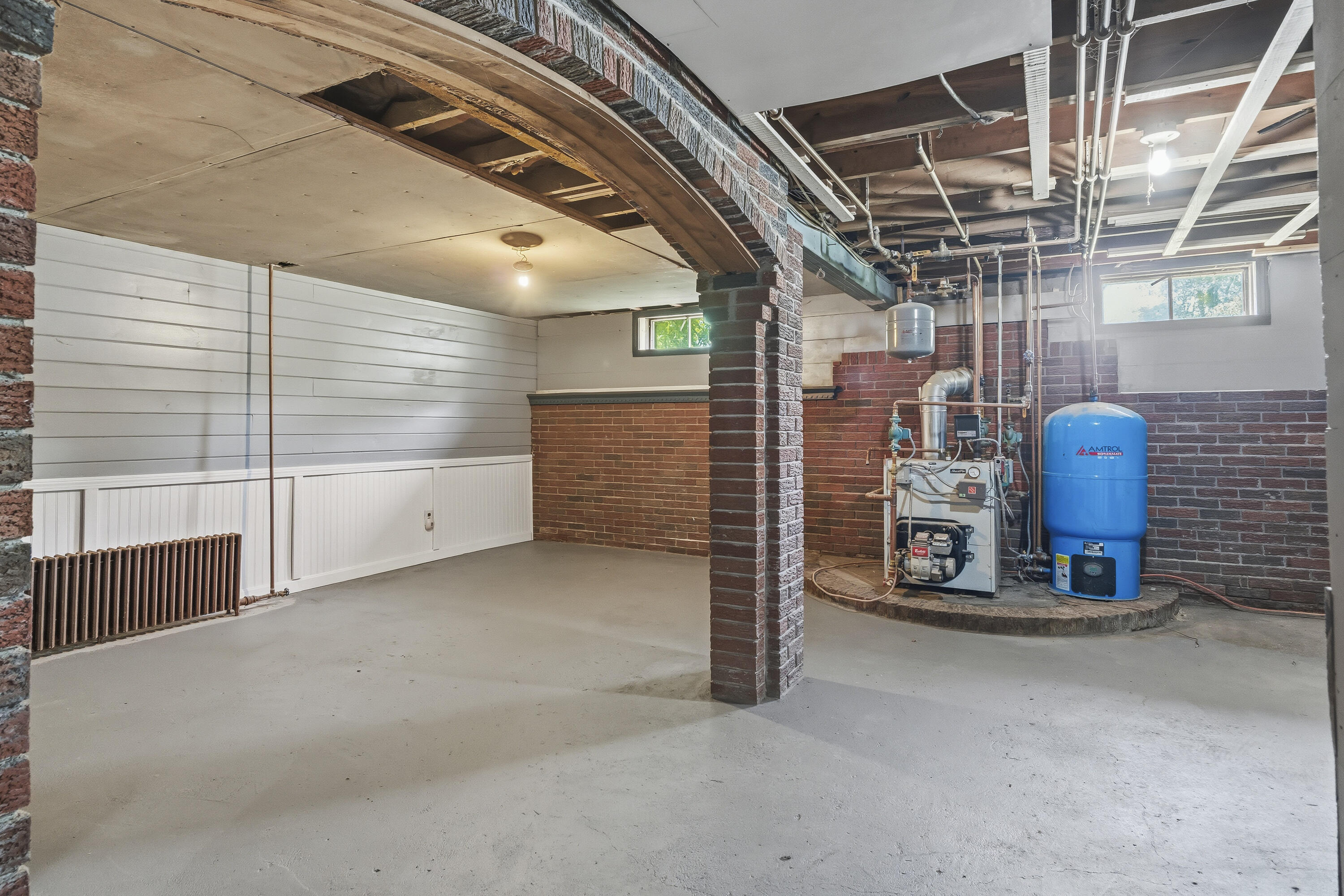 43 Glenwood Avenue Saco ME 04072