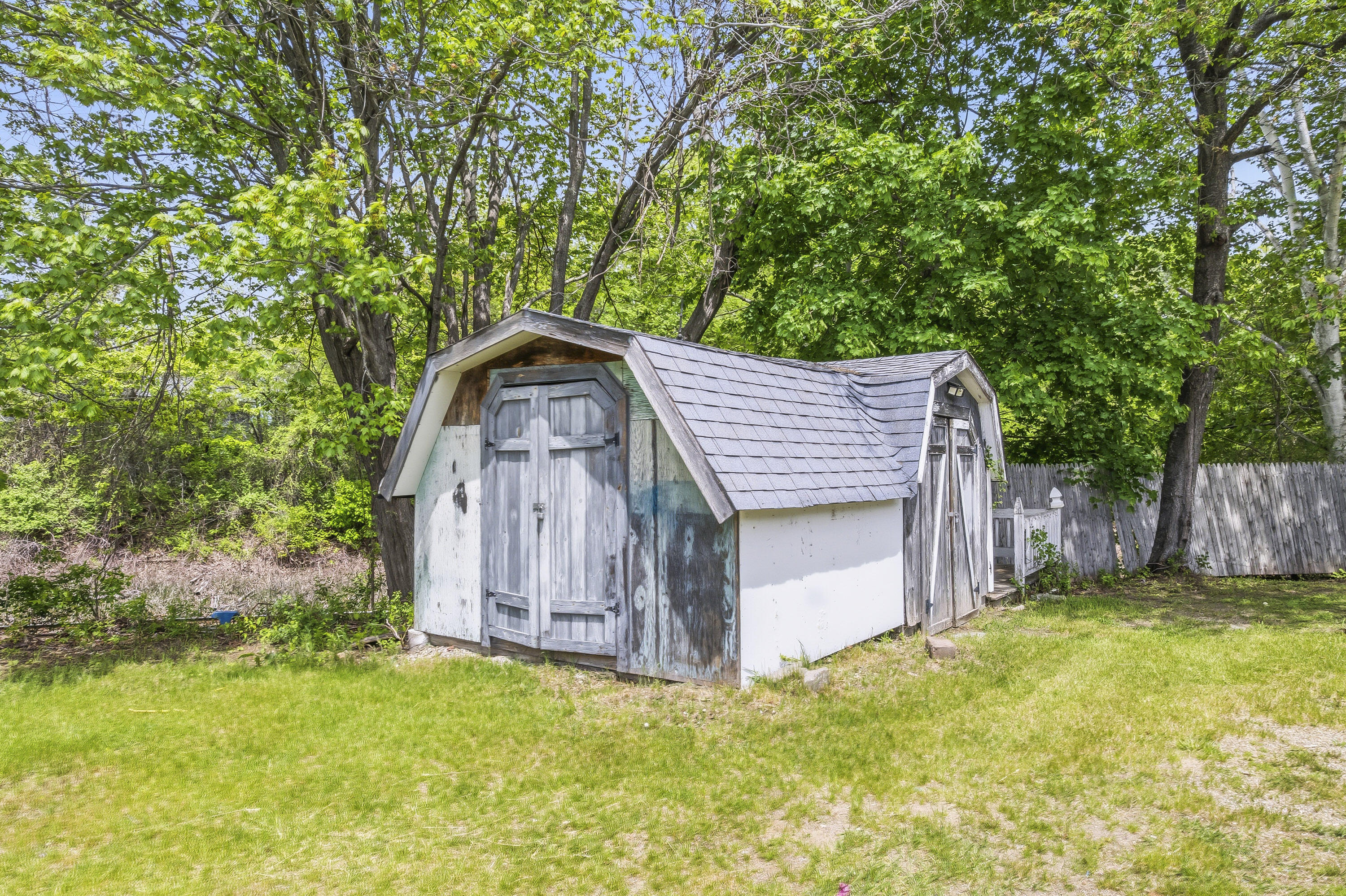 43 Glenwood Avenue Saco ME 04072