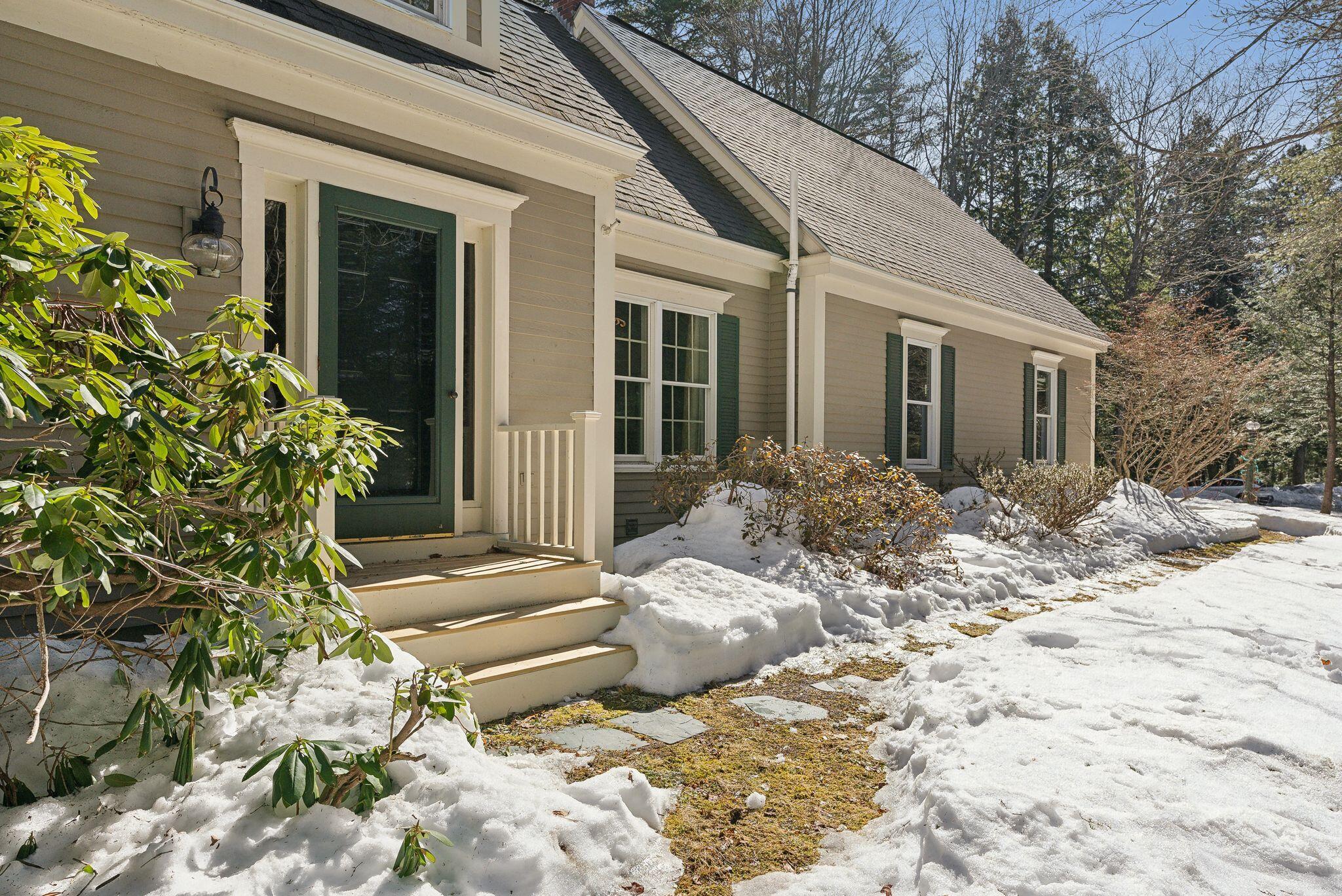 26 Sycamore Drive Yarmouth ME 04096